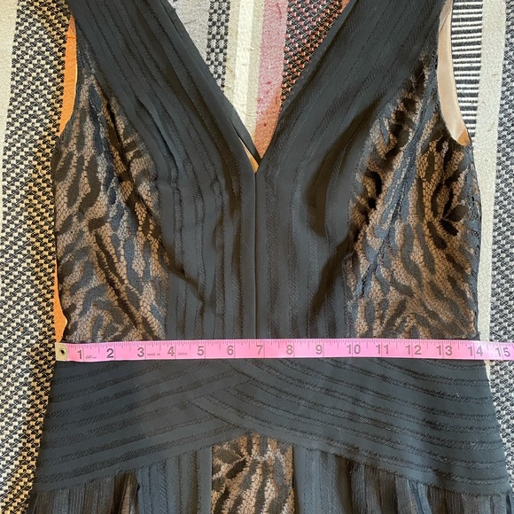 BCBGMaxAzria (US6) Black Aegle Cocktail Dress - Picture 8 of 10